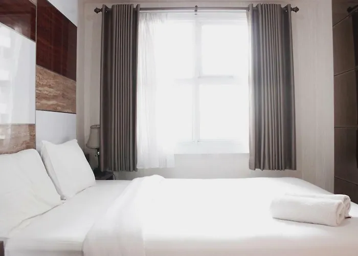 Fabulous 1BR Apartment @ Parahyangan Residence By Travelio